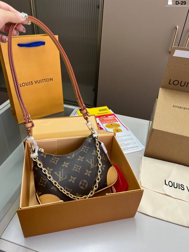 Lv 牛角包 Vintage 经典单肩包 单肩斜挎都无敌好看百搭！ D-29尺寸20×11折叠盒飞机盒