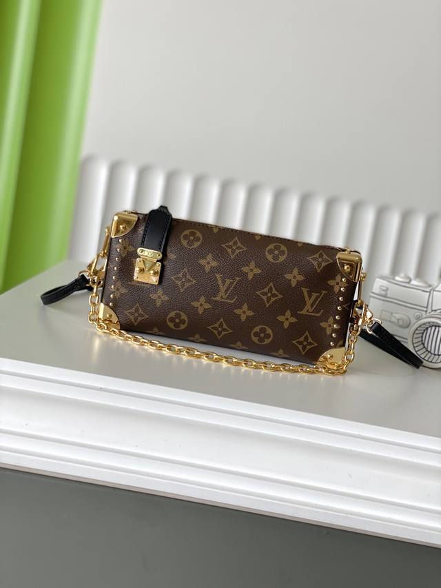 正品级 M13147 23×12×4 Slim Trunk 链条斜挎包 顶级原单 变码芯片