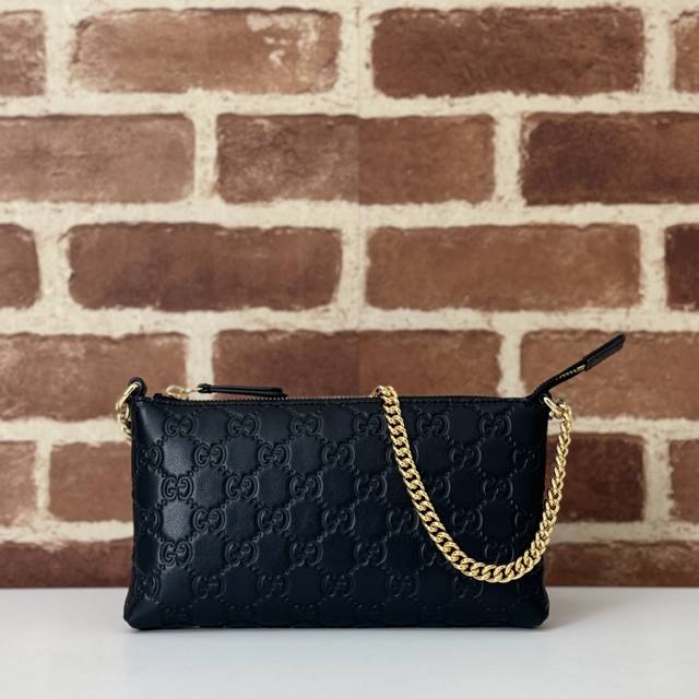 专柜品质,顶级原单货,实物实拍!款号779791克压,尺寸:宽22.5X高13X侧宽2.5, 专柜品质,顶级原单货,实物实拍!款号779791克压,尺寸:宽22.5X高13X侧宽2.5,