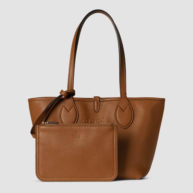 Gucci新款专柜品质，顶级原单货，实物实拍！款号839124棕皮。尺寸：宽21X高18.5X侧宽16。出货啦！