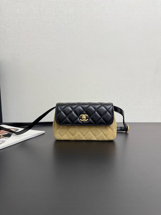 原厂皮 现货25A竖版 超迷你 黑色 新尺寸～肩带也做了加长 巴掌大 容量也很Ok 小小的不占地方 精致便 ：13*15*12Cm99489