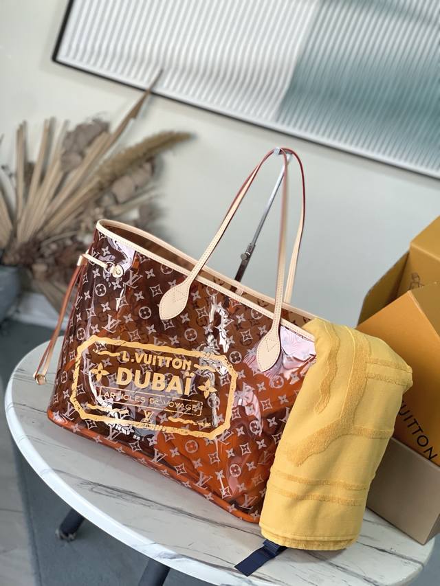 顶级原单Neverfull Gm Monogram Pvc再生聚酯纤维材质 型号：M14991半透明Pvc 材料：A级全钢五金，进口原厂帆布 包装：全套原厂免税