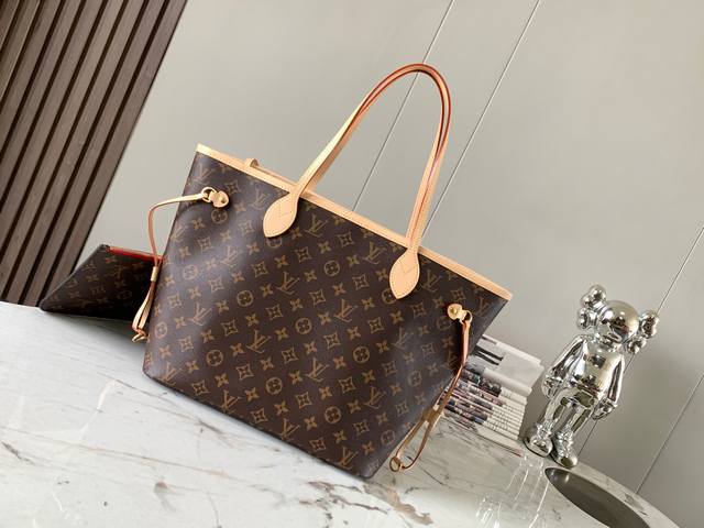 特级Mb原厂皮 Neverfull 中号手袋 型号：M41177芯片版 材料：A级全钢五金，进口原厂面料 包装：全套原厂免税Mb包装 尺寸：31X28.5X17