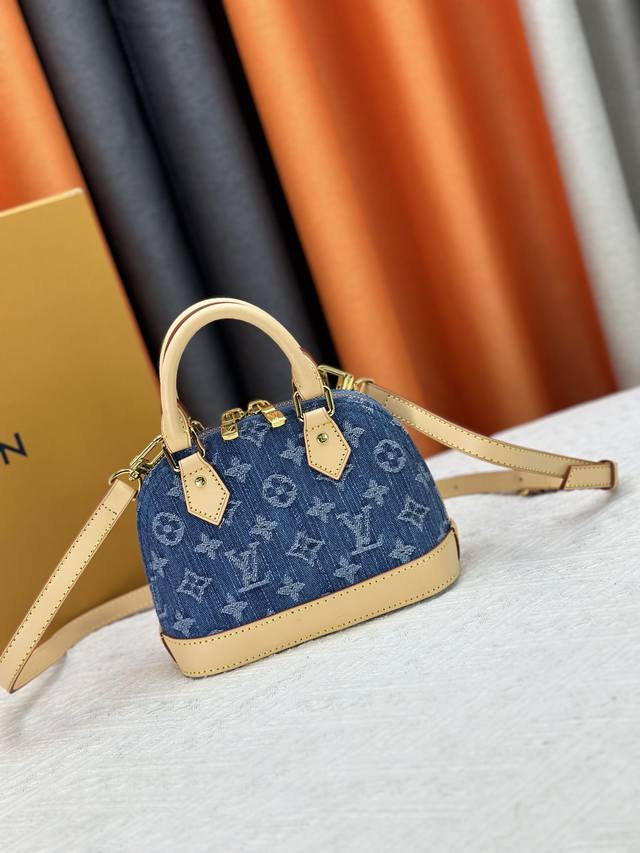 升级版 实物拍摄 自家背景 M14234 M53152 M82717 白色印章 贝壳包 M53152。M44585 M44858、M53151 、41112、2