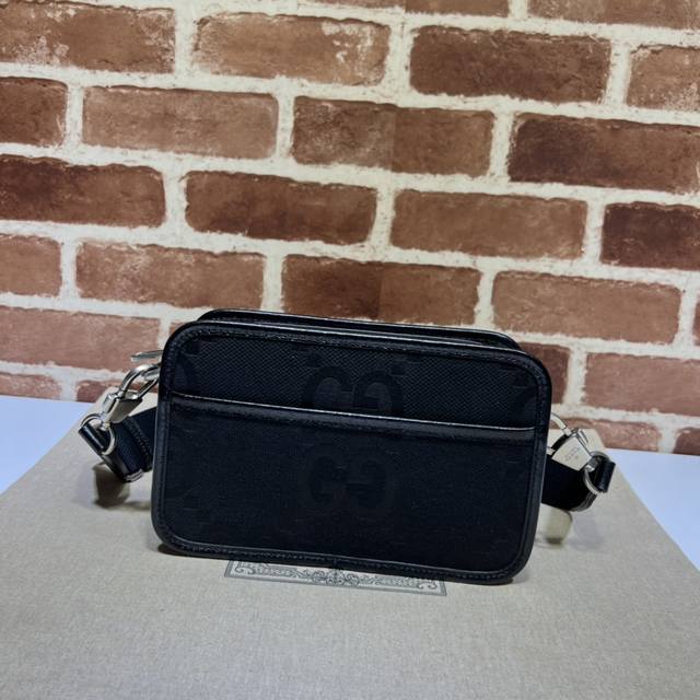 专柜品质，顶级原单货，实物实拍！款号696075大G克布～尺寸：宽22.5X高14X侧宽7，出货了。