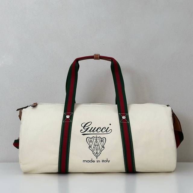 专柜品质，顶级原单货，实物实拍！款号816866米白帆布，尺寸：宽54X高24X侧宽24Cm，