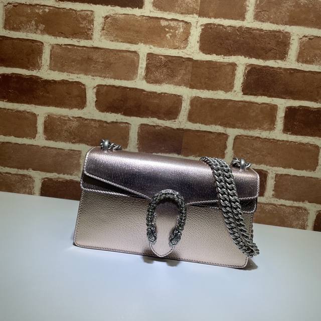 专柜品质，顶级原单货，实物实拍！499623玫瑰金尺寸：宽25X高13.5X侧宽7，出货啦！