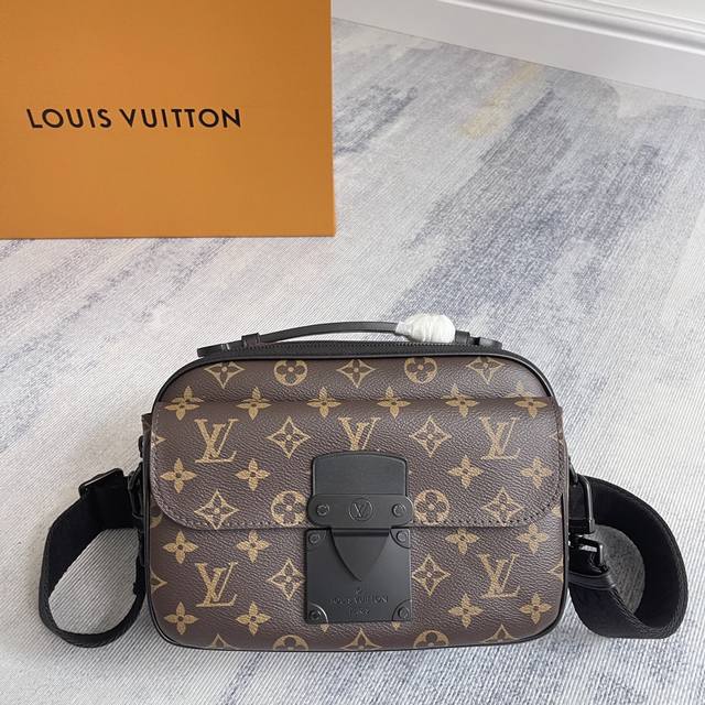 独家定制实拍动态变码芯片 顶级原单加强版 独家实拍 本款 S Lock 邮差包M58489压花 M45806黑色 M45836蓝色 M46243紫色 M4624