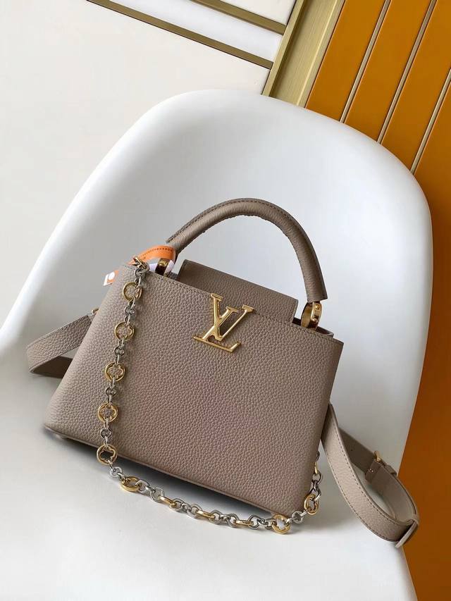 M12936黑色 M12935灰色 M12938米白 M12937红色特级原厂 动态 163本款 Capucines Bb 手袋取材柔韧 Taurillon 牛