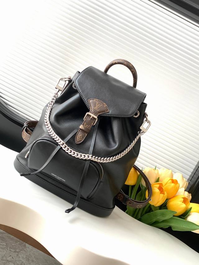 动态变码芯片 顶级原单加强版 进口羊皮 Montsouris 小号双肩包 M12587黑皮 为亮泽羊皮革融入 Monogram Xph细节，巧妙道出Lv Vib