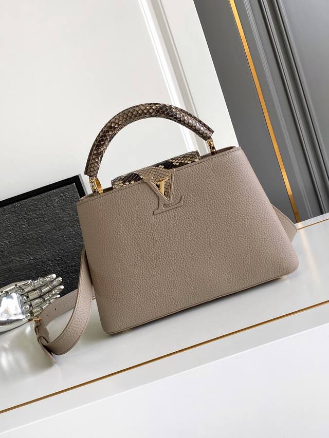 动态芯片，特级专供代购，M85517灰 详细特征:27 X 18X9厘米 长度 X 高 X 宽