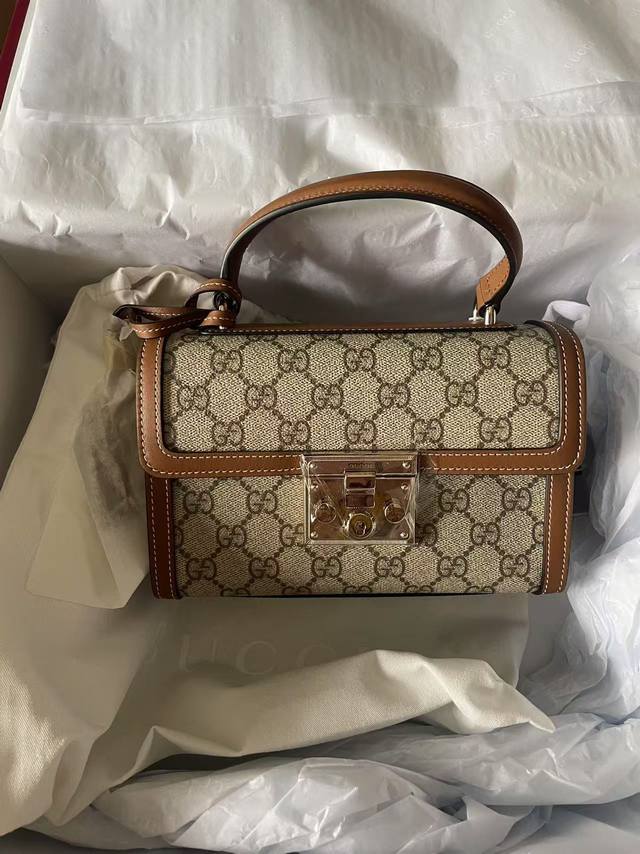 Gucci新款专柜品质,原厂皮、原厂五金、实物实拍,款号:838999杏棕 尺寸:W20Xh13Xd8Cm, Gucci新款专柜品质,原厂皮、原厂五金、实物实拍,款号:838999杏棕 尺寸:W20Xh13Xd8Cm,