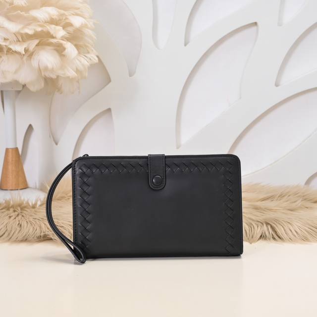 Bv-最新款男士钱包原单品质 官网同步 采用顶级打腊胎牛皮 手感超赞 专柜原装五金 独特的设计风格 完美至极 细节做工精致 大气中有内涵 高端上档次 高品质尺寸