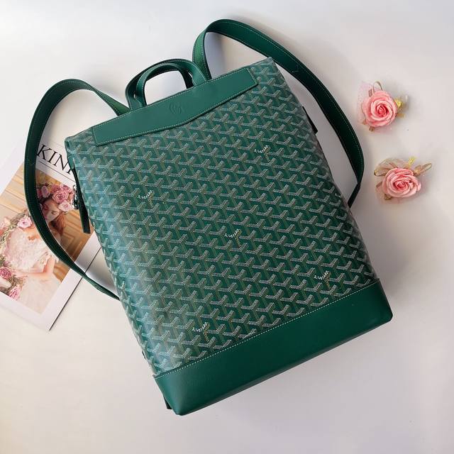 G0Yard 戈雅 最新款双肩包Cisalpin Goyard难得的男包新款上市,Cisalpin Goyard希望扩大双肩包的品类的又一次尝试,以Alpin G0Yard 戈雅 最新款双肩包Cisalpin Goyard难得的男包新款上市,Cisalpin Goyard希望扩大双肩包的品类的又一次尝试,以Alpin