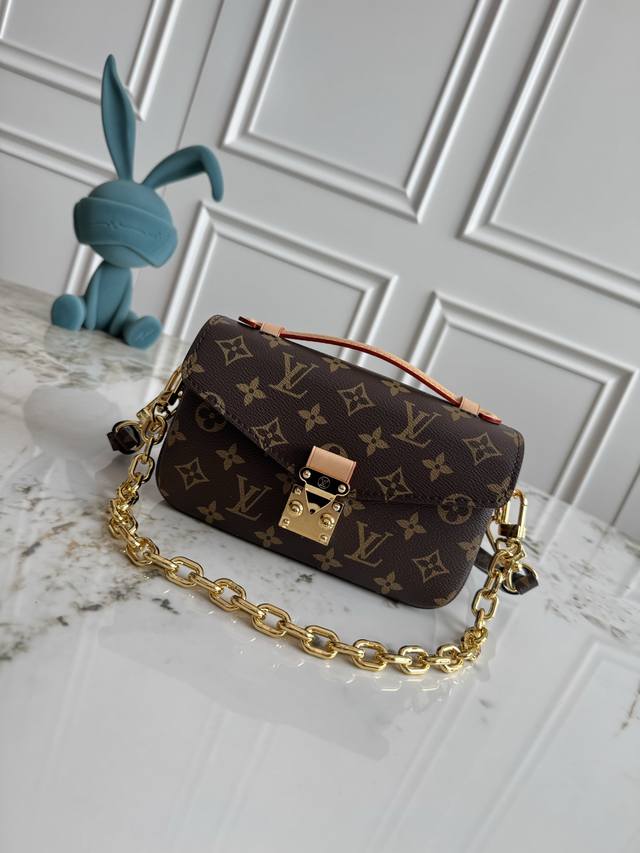 独家背景 动态芯片 M46279老花 M46279黄花 顶级原单 独家背景实拍 本款 Pochette MéTis East West 手袋选用 Monogra