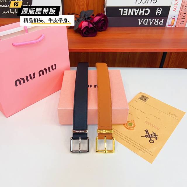 原版品质打孔 品牌：缪缪Miumiu家 女款 颜色：黑 棕 扣头：金 银 扣头：原版精品纯铜五金扣头 带身：原版牛皮 尺寸：宽约：3.5Cm 长约：95Cm-1