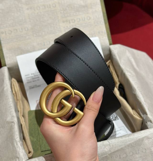 古驰Gucci ，最新升级版 宽度:20Mm 宽度:30Mm 宽度:3.5Mm 图片实拍 宽度:40Mm 意大利代购 经典复古Gg扣腰带 ，全球最高工艺，代购的