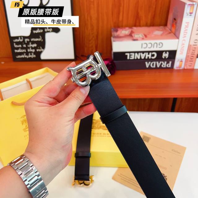 原版品质打孔 品牌：巴宝B家 男款 颜色：黑 扣头：金 银 扣头：原版精品纯铜五金扣头 带身：原版牛皮 尺寸：宽约：3.8Cm 长约：95Cm-125Cm 类别