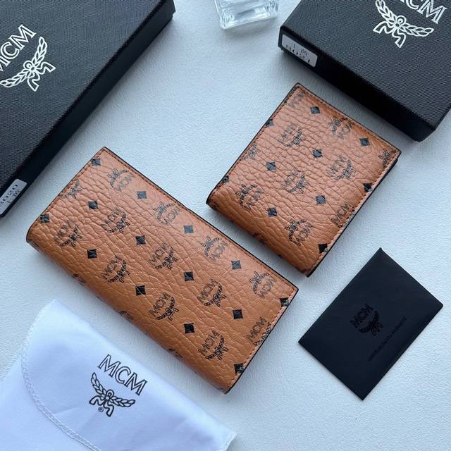 短 长 颜色 黑色 土黄尺寸 短12X10长19X10Mcm专柜新款西服夹钱包男女通用款原版色品质看的见版型 正原版五金[发呆]多卡位超级实用