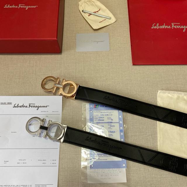 品牌：菲拉格慕Ferragamo 等级：原版品质.头层牛皮 专柜售经典爆款开模。油边精致 电脑车线 手感柔软.实物拍摄无修饰 上身效果超好、长度可裁剪.配专柜全