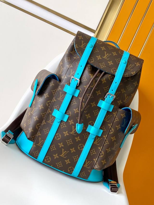 163C01 芯片 顶级原单 M12729头层牛皮M25240白彩 Christopher 小号双肩M41379此款Christopher小号双肩包具有登山包式