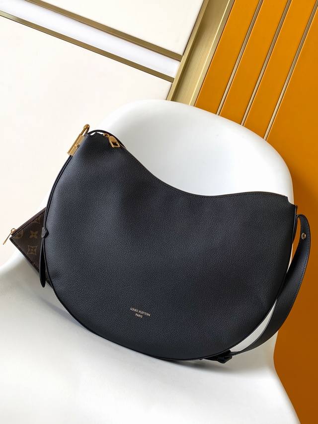 M14417黑色 M14642棕色 M14645灰色 顶级原单 动态163 路易威登推出 Low Key Cookie 中号手袋，以典雅设计彰显品牌传承和精湛匠