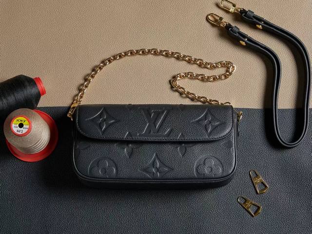 顶级原单 独家实拍 动态163 本款 Wallet On Chain Ivy 手袋为 Monogram Empreinte 粒面皮革压印大号 Monogram