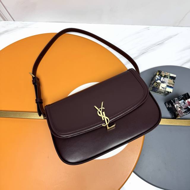 黑色 古金大号29Cm 精品专供 圣罗兰又出了一只神仙美包不错～就是Rose爱背的最新款Ysl豆腐包包到货啦～Box皮革手袋！Le Cassandre锁扣开合、