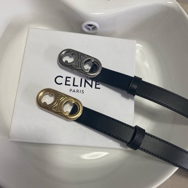 赛琳 CéLine 新款 正品复刻，细节完美凯旋门腰带 2.5Cm精品 铜扣