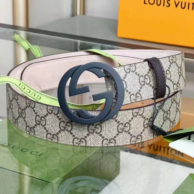 Guccl 古奇 原官单网经典 尺寸38Mm，原单五金扣头，带身采用Pvc防水料搭配牛皮沙底，清晰美观，皮质软，手感舒适，档次高。高清实拍细节质感无可挑剔