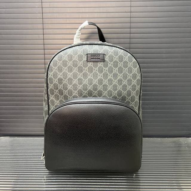 Gucci 古奇 Gg印花背包 大容量双肩包 书包 男女通用 原厂面料 顶级做工 高端货 规格 40 X 29Cm