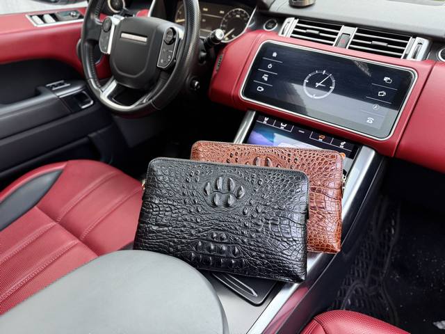 高端货 新款 鳄鱼手拿包 鳄鱼纯皮手抓包 小牛皮手拿包 Ophidia 老花Logo纯皮手拿包 男款 商务休闲 高清五金Logo标志、内里隔层！专用内里。顺滑拉