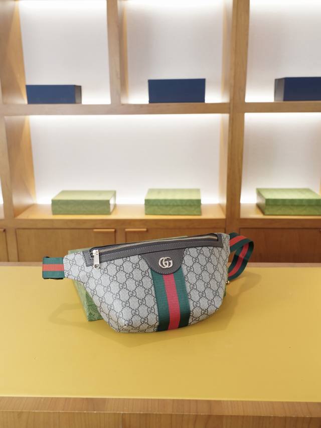 古驰 官网同步 高版本 斜挎 腰包两用 永恒不过时的标志性产品 纯原单小牛皮 顶级五金制作 非市面普通版本 今年Gucci最爱的款式 全部实拍 实用性非常高 完