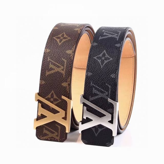 创始人]:Louis Vuitton [产地]:法国巴黎 [款式]:男士4.0Cm [产品颜色]:经典棋盘格 老花 [产品材质]:原版皮 [产品结构]:精钢原版