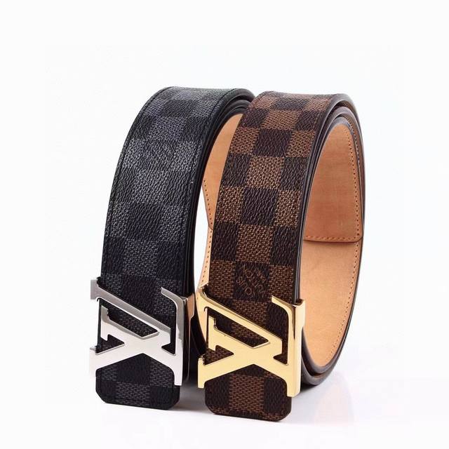 创始人]:Louis Vuitton [产地]:法国巴黎 [款式]:男士4.0Cm [产品颜色]:经典棋盘格 老花 [产品材质]:原版皮 [产品结构]:精钢原版