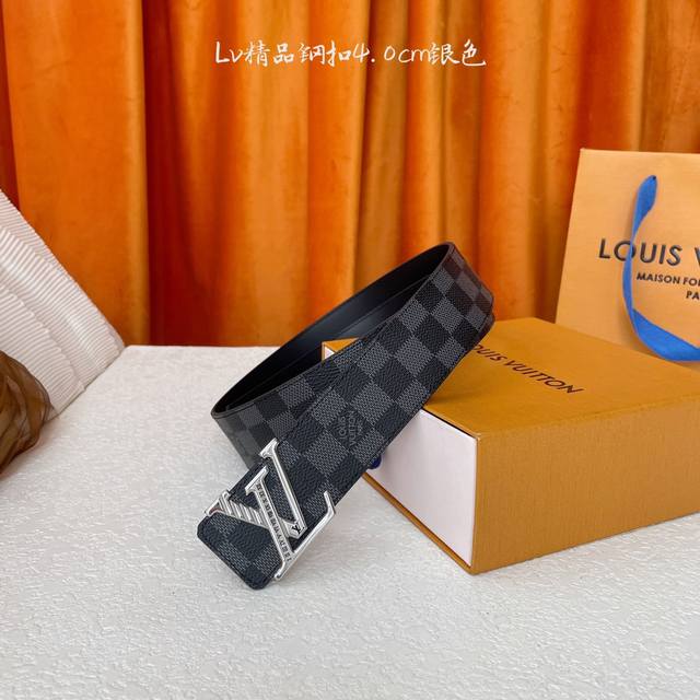 Louis Vuitton驴牌 ：经典原单品质，经典印花面原版平纹底，搭配原单精品钢扣，精工制作，细节看图，实物拍摄，高端奢华，宽度4.0Cm