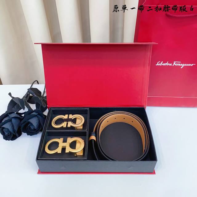①带①扣 ①带②扣 原单钢扣版菲拉F家 打孔 正版开模 此款腰带双面采用原厂牛皮带身，精密电镀标志性纯钢搭扣 对版专柜。3.5Cm 如需木盒40
