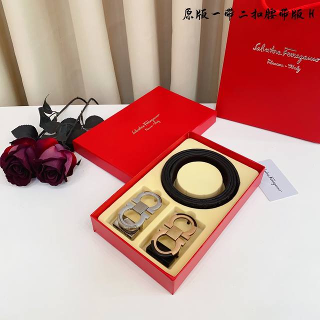 1带1扣 1带2扣 菲拉F家 双扣版 1带2扣 正版开模 此款腰带双面采用原厂牛皮带身，精密电镀标志性五金搭扣 对版专柜。3.5Cm 如需木盒40