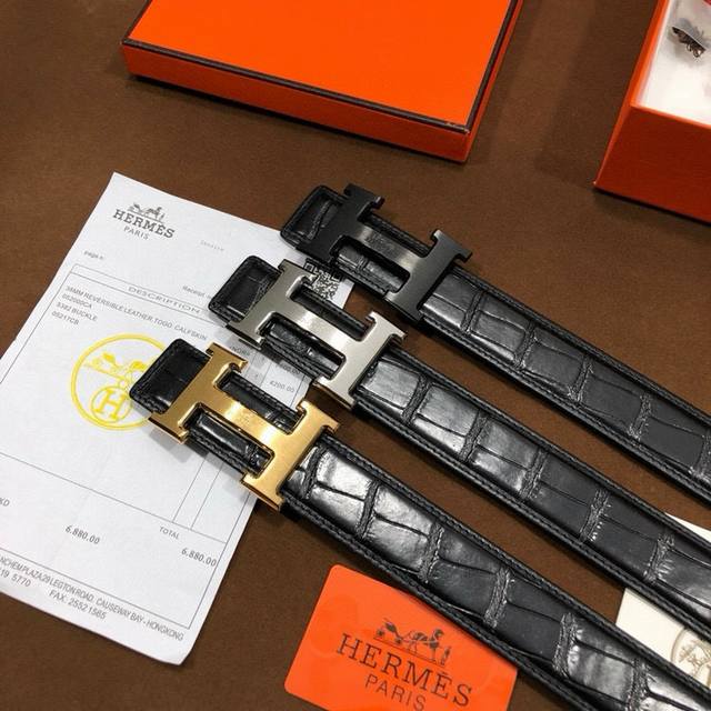 品牌:爱马仕 钢扣 等级:原单私货.双面头层牛皮 ,专柜售、堪比正品!油边精致 电脑车线 手感柔软.实物拍摄无修饰 上身效果超好、长度不可裁剪.配专柜全套包装. 品牌:爱马仕 钢扣 等级:原单私货.双面头层牛皮 ,专柜售、堪比正品!油边精致 电脑车线 手感柔软.实物拍摄无修饰 上身效果超好、长度不可裁剪.配专柜全套包装.