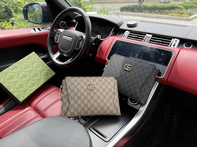 高端货 新款 “ Gucci ”古奇手拿包 古驰男士手拿包 经典老花满印压纹长款拉链开合 牛皮 手拿包 钱夹钱包 男款杏色 高清五金Logo标志、专用里内里。顺