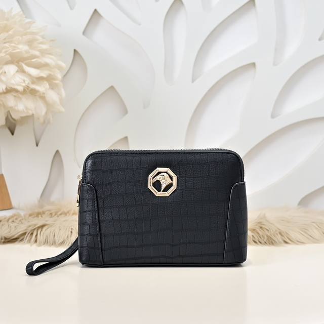 Stefano Ricci-史蒂芬 专柜最新款男士手拿包双拉款 采用进口小牛皮制作 皮质柔软 纹路清晰可见 手感超赞 高贵五金 时尚鹰头金标 质量看得见 高档大