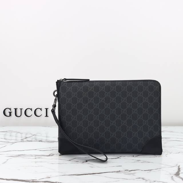 专柜品质，原厂皮，款号821156克胶尺寸：宽30X高21X侧宽3。现货出货！