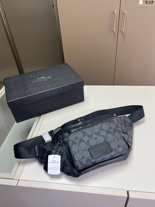 Coach蔻驰胸包 很适合当腰包 太香啦！ 这款腰包男女通用哦！ T-17尺寸38×16配盒