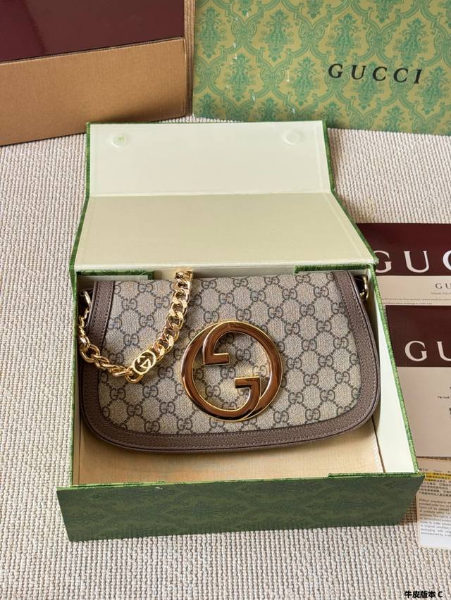 牛皮版本 Gucci Blondiei 最值得入手的包包 致敬典藏标识彰显摩登态度 ＋经典老花高贵又耐看，乌木色接棕色将气质感拉满~ 中问的金标互扣式双G精致醒