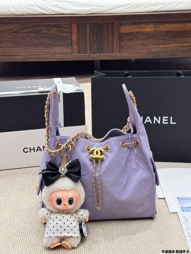 牛皮版本 鱼子纹 配挂件 Chanel 25S 牛皮Hobo流浪包 香奈儿 Chanel 牛皮刺绣购物袋出货｜超级柔软，亲感特别好！内里采用同质量牛皮料！超级好