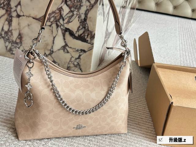 升级版 Size：31*23Cm 配挂件 Coach 新款Laurel流浪包真的绝美 随性慵懒轻松拿捏 一长一短两条肩带 单肩斜挎手提腋下背 都可以随意百搭 内