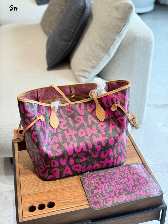 购物袋涂鸦字母32Cm