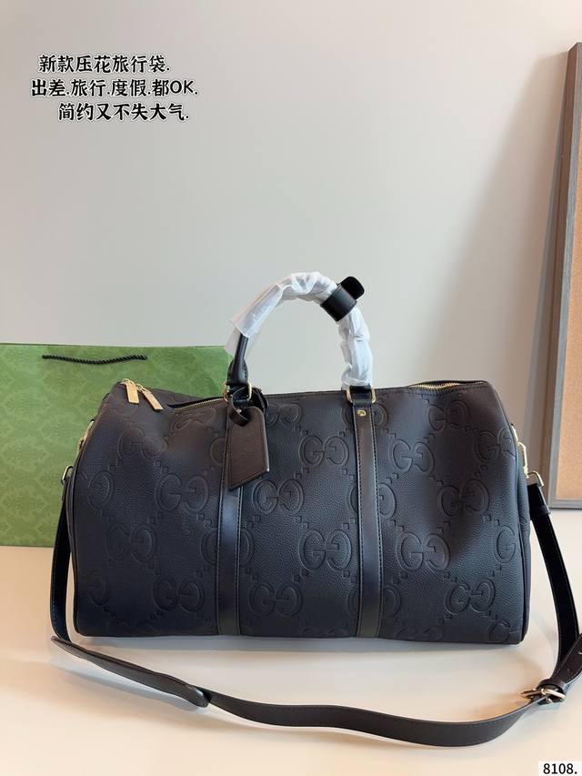 Gucci 酷奇 旅行袋 大容量 度假旅行必备 时尚达人必备单品之一 实物绝对惊艳到你尺寸：50*22*29Cm