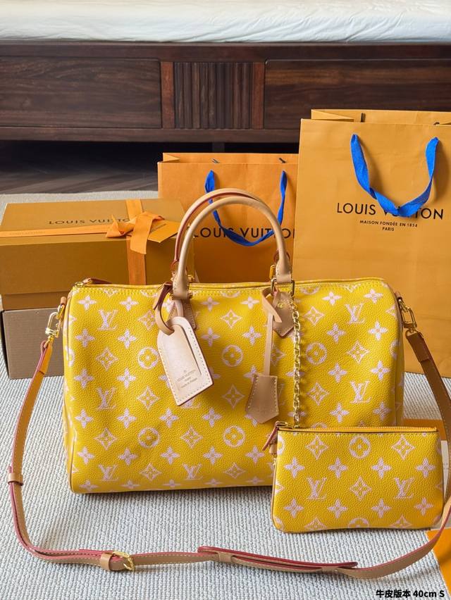 牛皮版本 Lv Speedy40Cm压花枕头包 Lv Speedy 枕头包 无论版型 内里和专柜毫无差别 真正原版复刻 内里可拆卸 火遍全球的爆款机场大包 机车