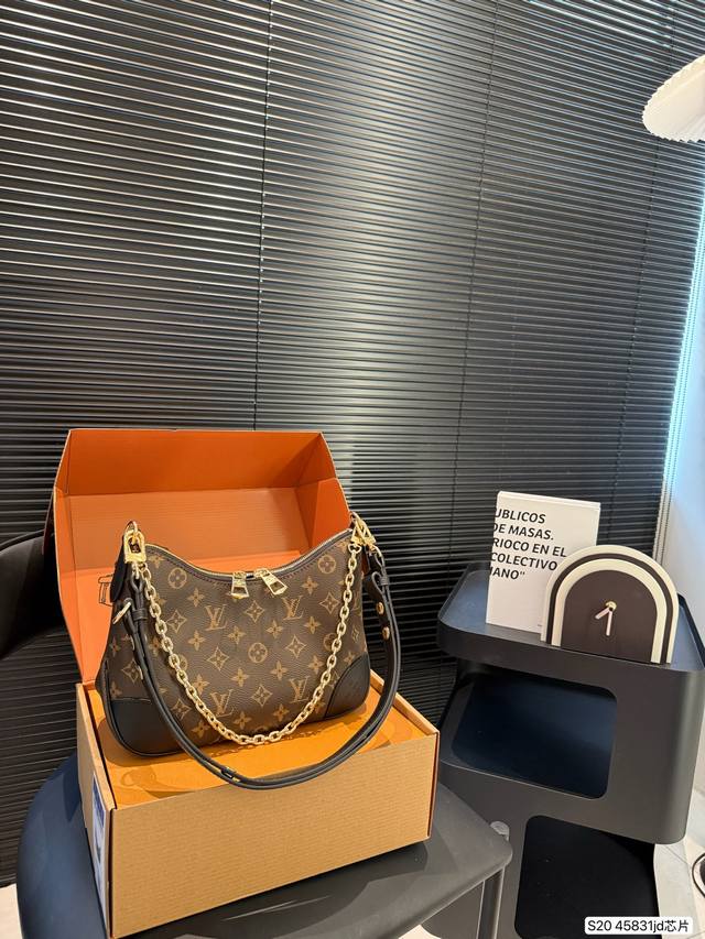 配飞机盒折叠盒子 芯片版本 Lv 牛角包中古款牛角包定制版经典单肩包配置肩带链条单肩斜挎都无敌好看百搭！超级时髦 给你想不到的惊艳尺寸：28 16 货号4583
